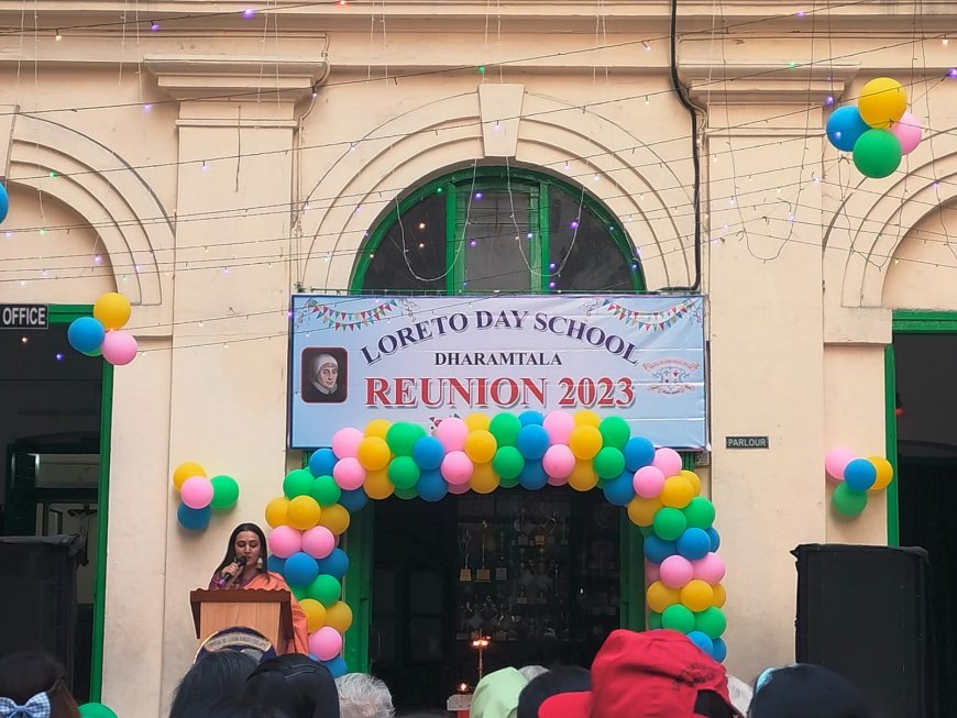 Loreto Dharmatala reunion hosted by actress and ex-student Falaque Rashid Roy