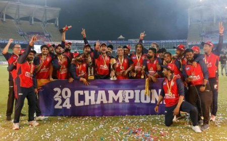 Bengal Tigers under the captaincy of Jisshu Sengupta wins CCL