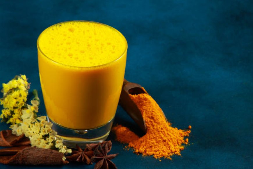 Turmeric Milk: Does it Really Help Ease Pain?