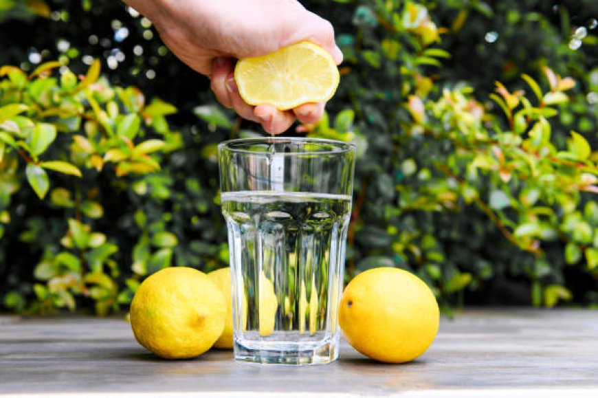 The Health Benefits of Adding Warm Lemon Water to Your Daily Diet