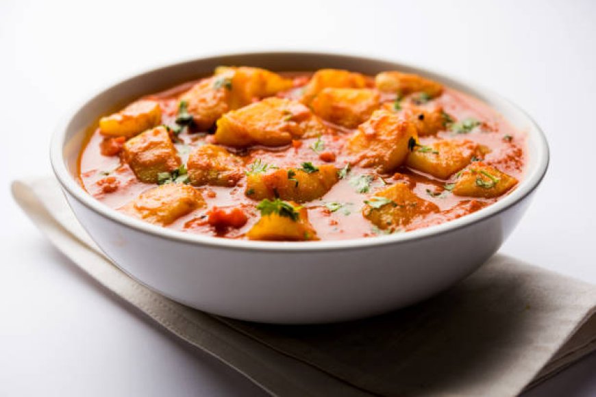 Bengal’s Beloved Aloor Tarkari: A Simple Dish with Rich Traditions