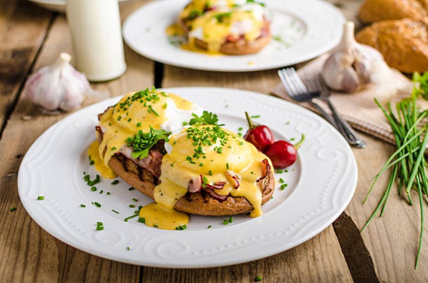 Eggs Benedict: A Classic Brunch Favorite with Timeless Appeal