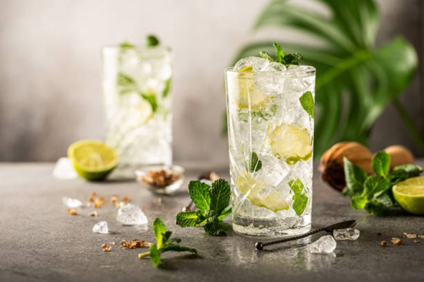 Mojito: The Classic Summer Cooler