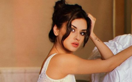 Virat Kohli’s Accidental Like on Avneet Kaur’s Post Sparks Buzz; Actor Responds