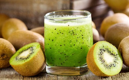 Kiwi Juice: A Refreshing Drink Packed with Health Benefits